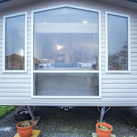 Ty Moselle 12 - 2 Bedroom Holiday Home - 安姆罗斯 外观 照片